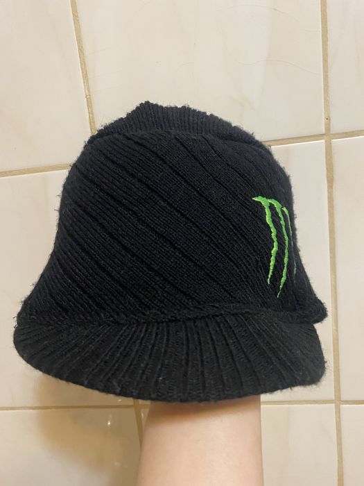 Шапка с козырьком мужская