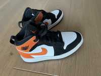 Buty NIKE rozm. 28 jak nowe