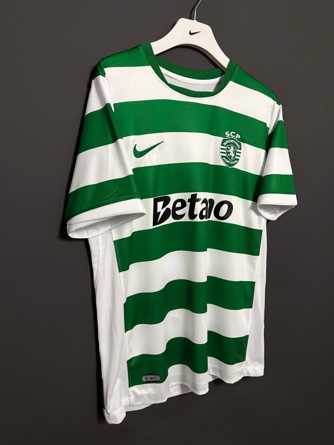 Camisola principal Sporting 2025-26
