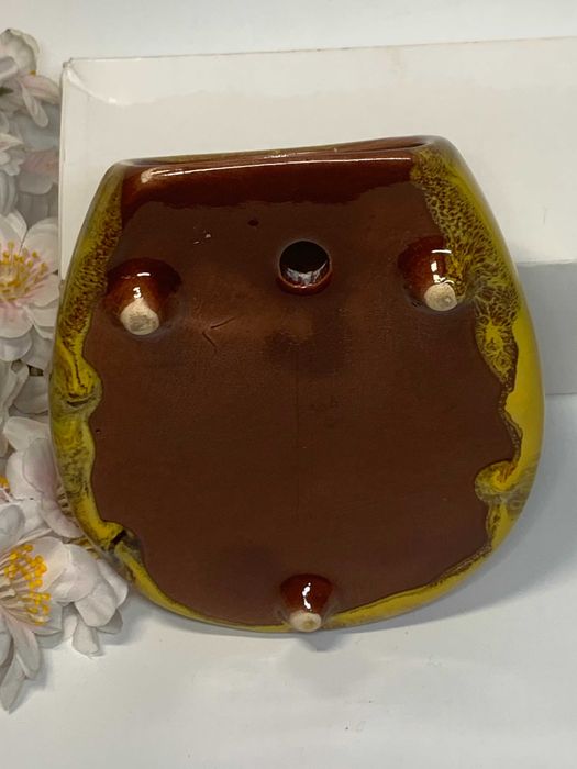 Кашпо настенное керамическое обливное майолика винтаж