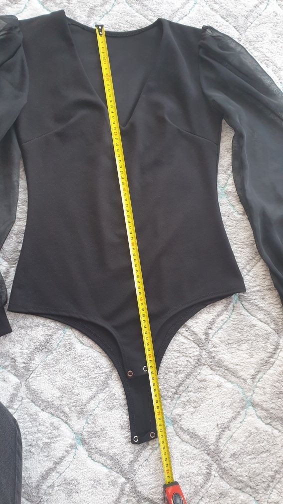 Bluzka Body czarne eleganckie tiulowe rękawy