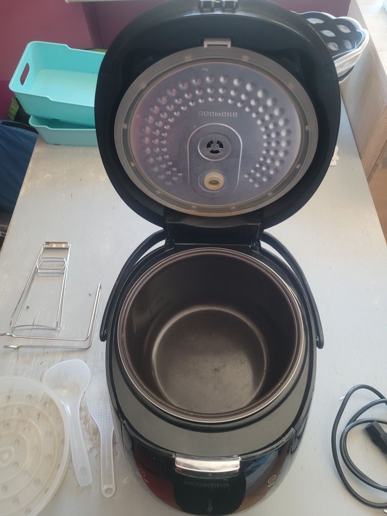 Redmond RMC-151E Multicooker garnek elektryczny