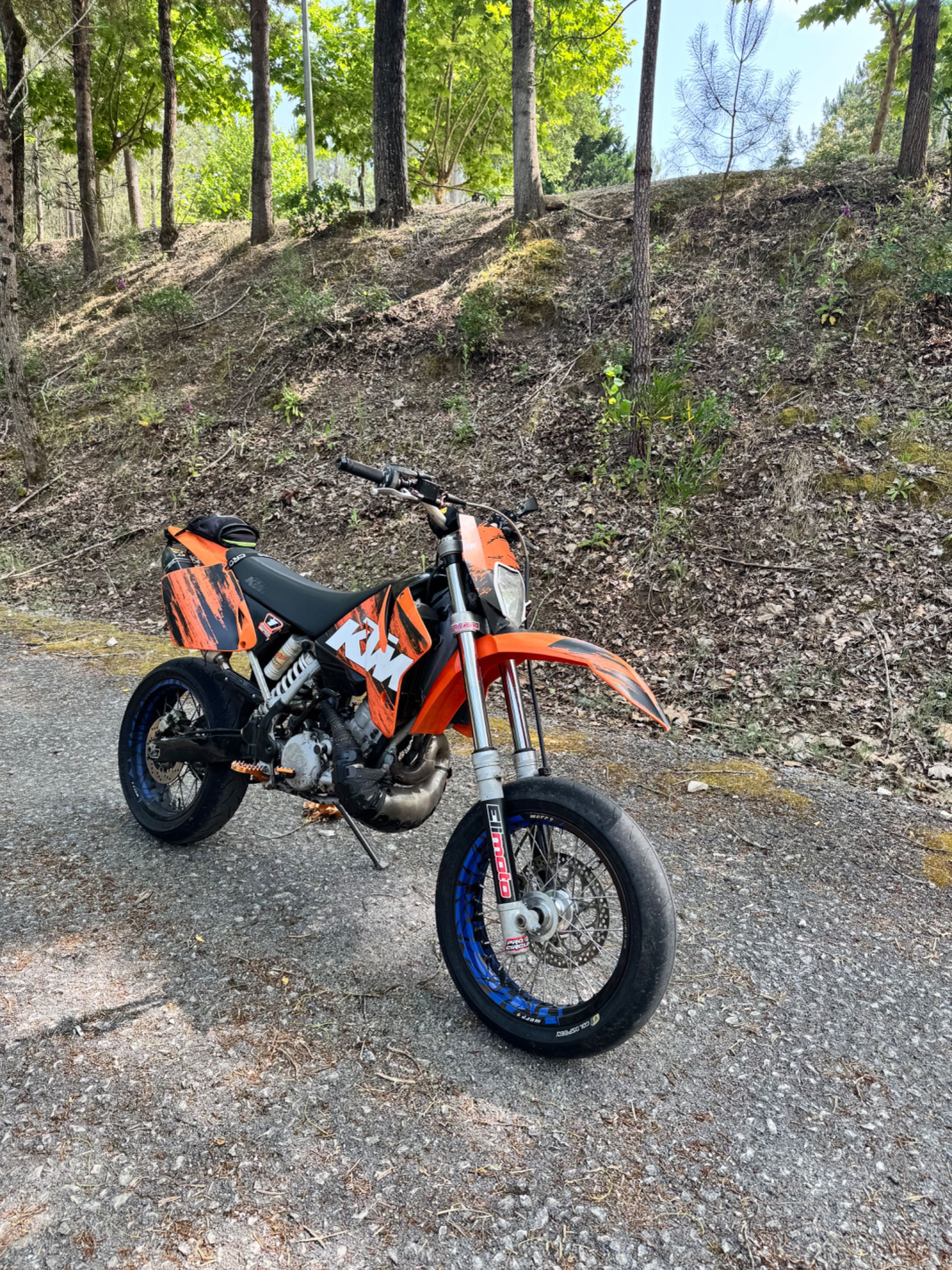 KTM 200 exc em bom estado geral
