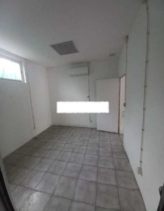 Armazém para arrendar em Rua Eugénio dos Santos, Pinhal de Frades