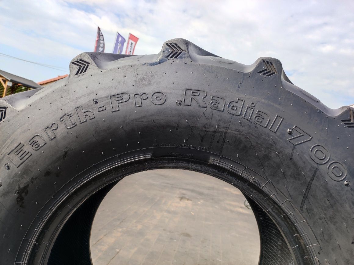 480/70R24 Galaxy Earth-Pro Radial 700  16.9R24