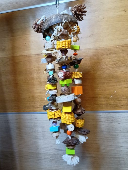 Duży Gryzak dla Papug – Ręcznie Robiony 55cm