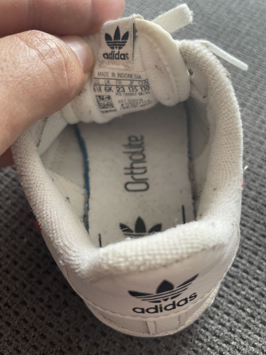 Adidas Continental numero 23