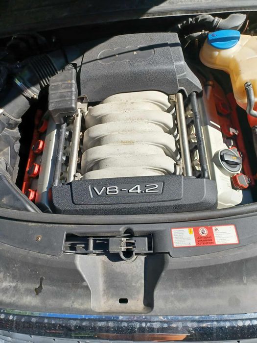 Audi A6 c6 4.2 V8 Quattro
