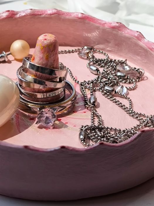 Підставки з глини все по 100 грн