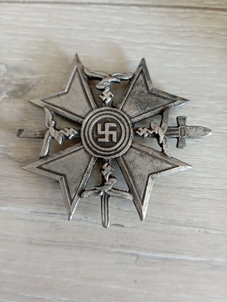 Продам немецкий крест второй мировой войны