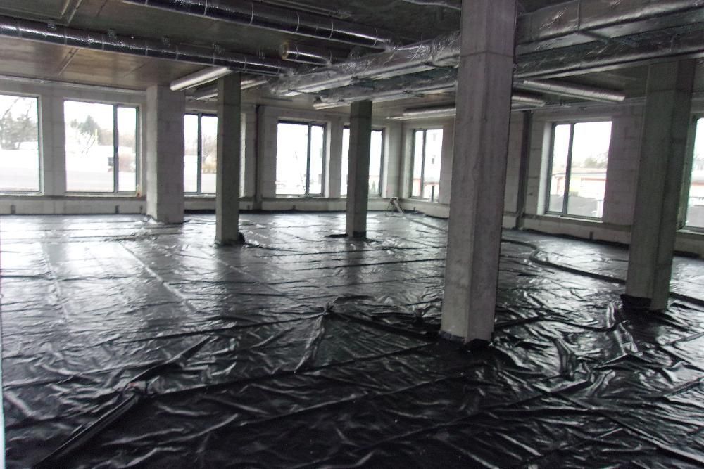 Wylewki mixokret, piana PUR