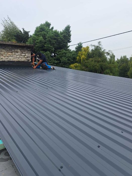 Kompleksowe Usługi Dekarskie- Naprawa Dachu, Montaż Rynien i inne