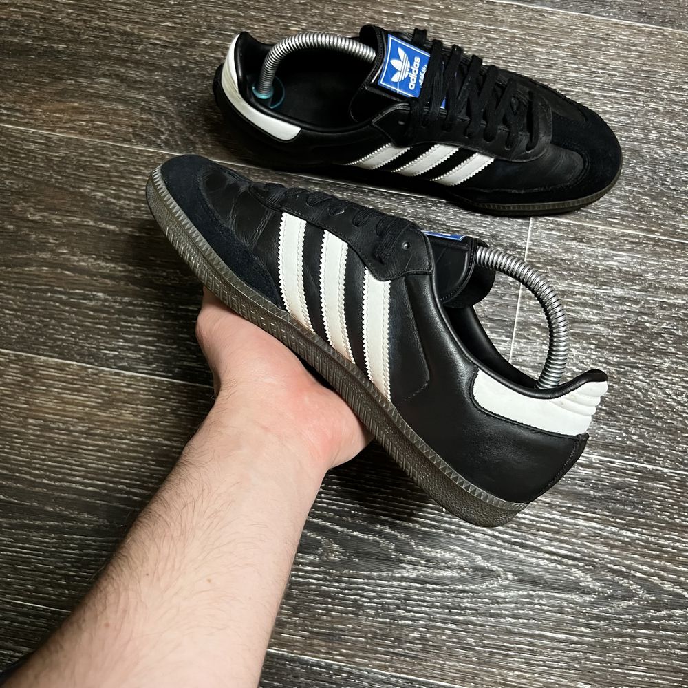 Adidas SAMBA оригінальні чоловічі кросівки адідас spezial gazelle