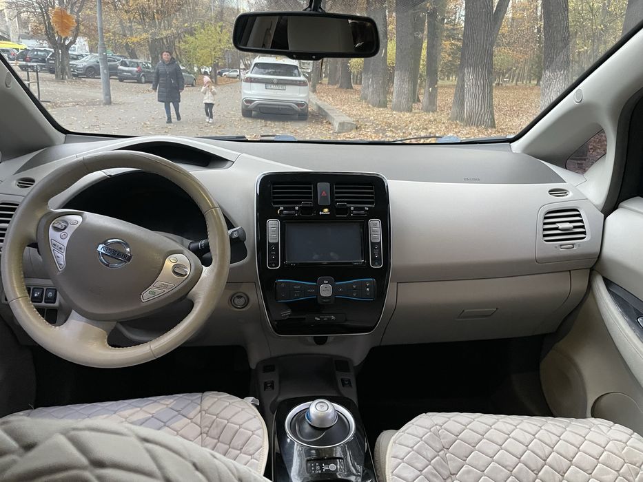 Nissan Leaf 2013 рік, рестайл, 24КВт, Нісан Ліф Івано-Франківськ