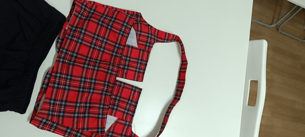 Conjunto saia e colete