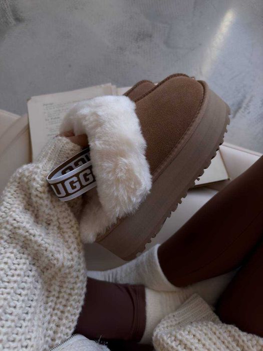 UGG W Funkette Chestnut