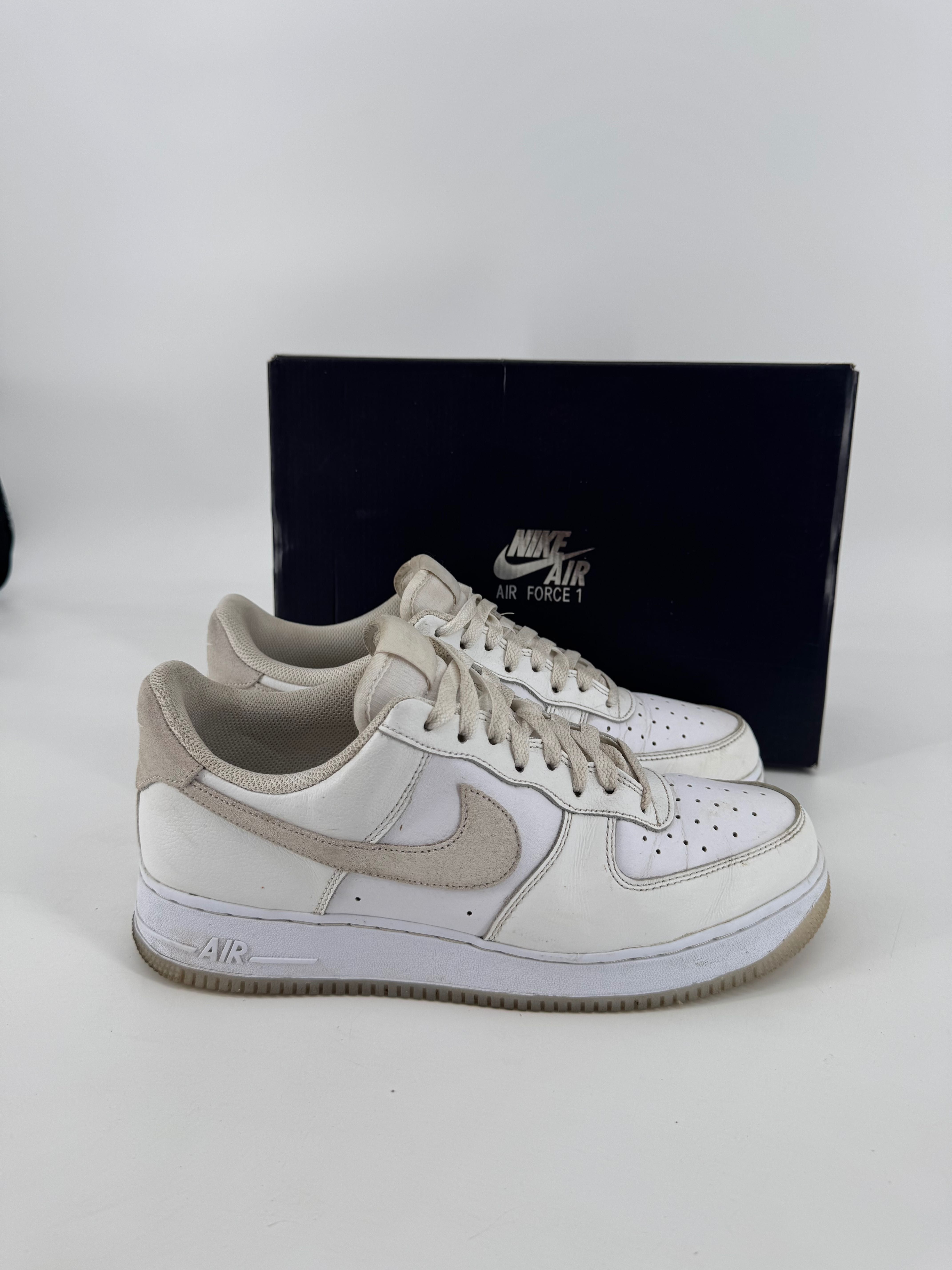 Nike air force 1 07 lv8 białe kremowe sneakersy tenisówki męskie 44