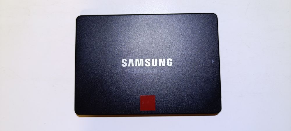 SSD накопичувачі Samsung