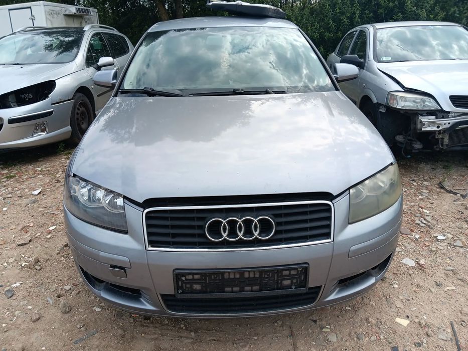 042 / AUDI A3 8P / NA CZĘŚCI /