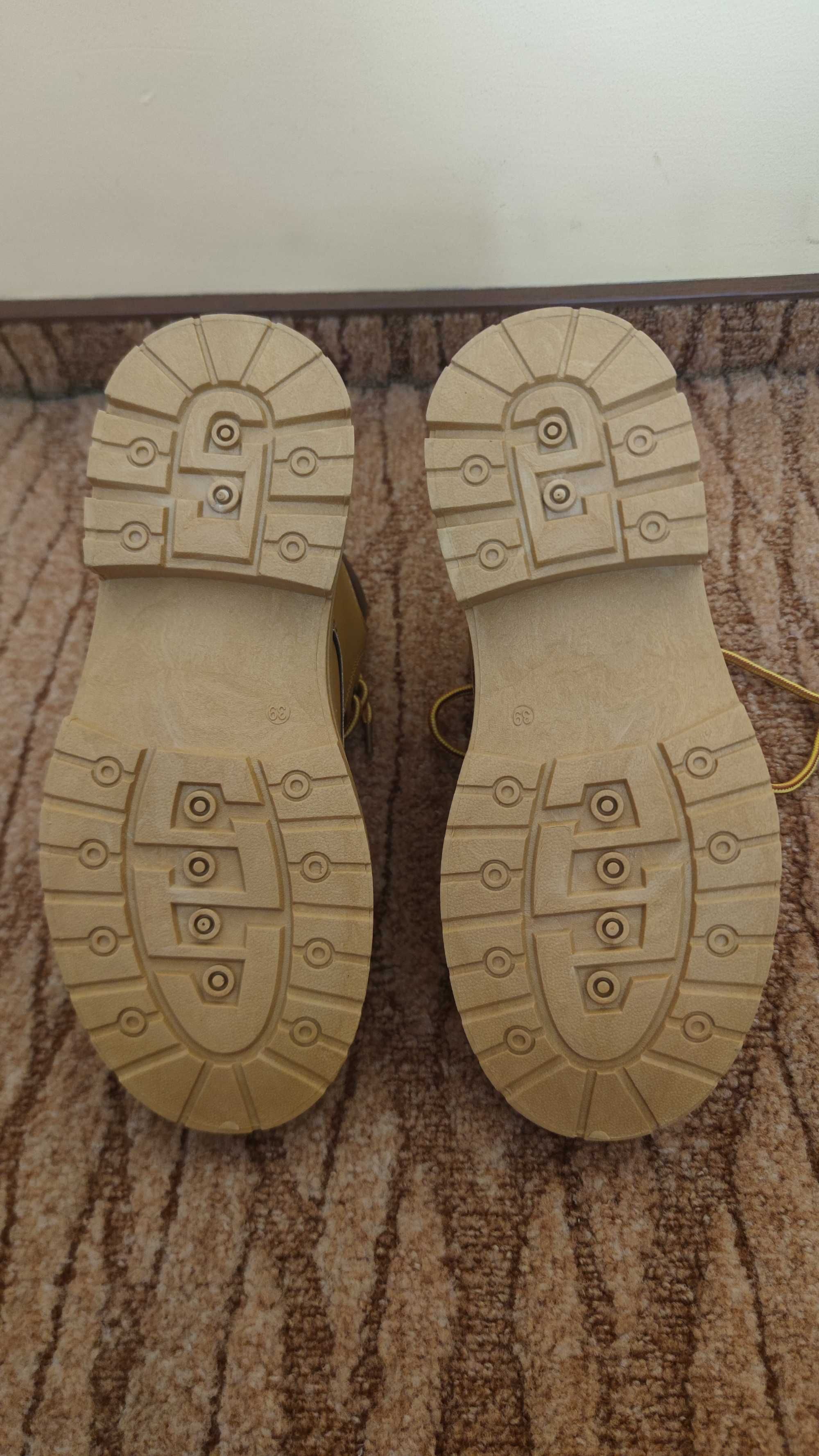 Buty zimowe męskie, brązowe/miodowe r. 39 NOWE