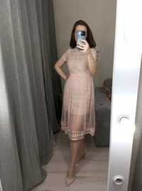 Жіноча рожева сукня праздничное платье 42-44 розміру