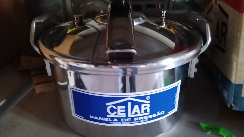 Panela de pressão 4,5L