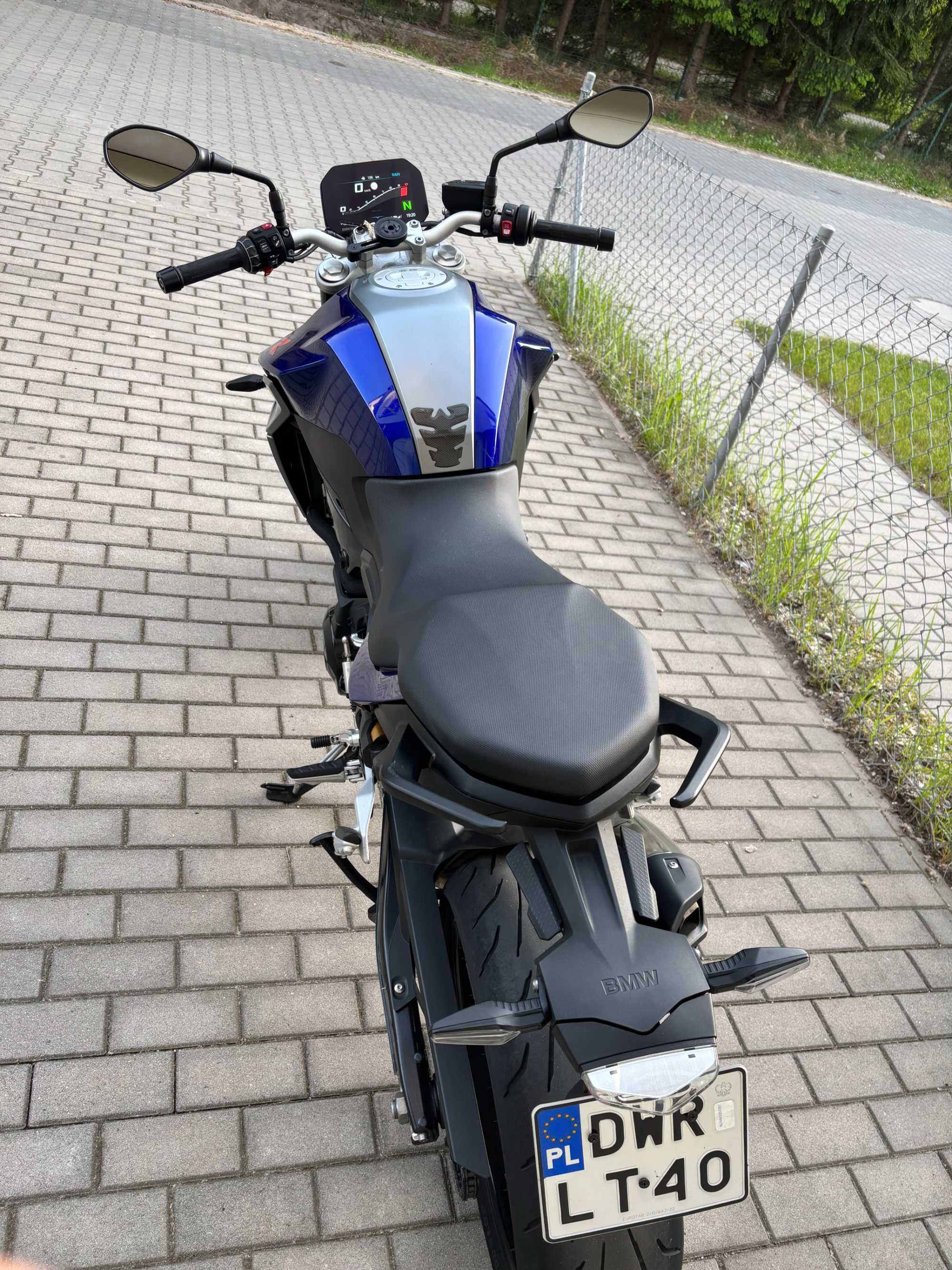 BMW F 900 R 2021 LED, ESA, DTC, ABS Pro, Quickshifter, 13 700 km, PL!