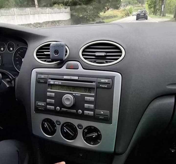 Ford focus 1.6 110cv