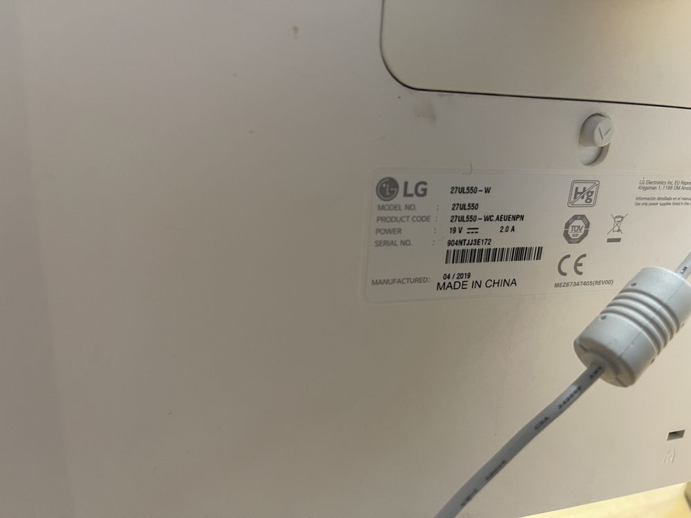 Monitor LG27” UL550 como novo