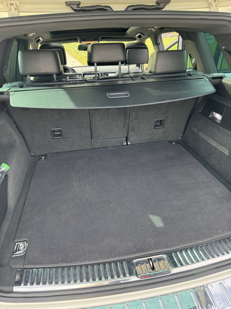 VW Touareg 3.0 Швейцарія