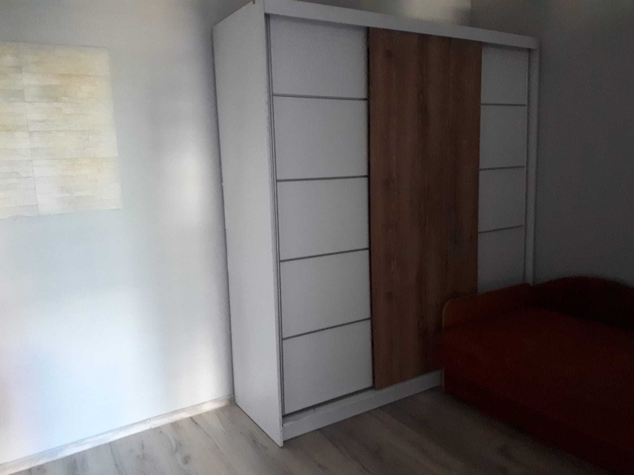 Mieszkanie 2 pokoje 36m2 pl. Św. Jana 8 centralne ogrzewanie gazowe