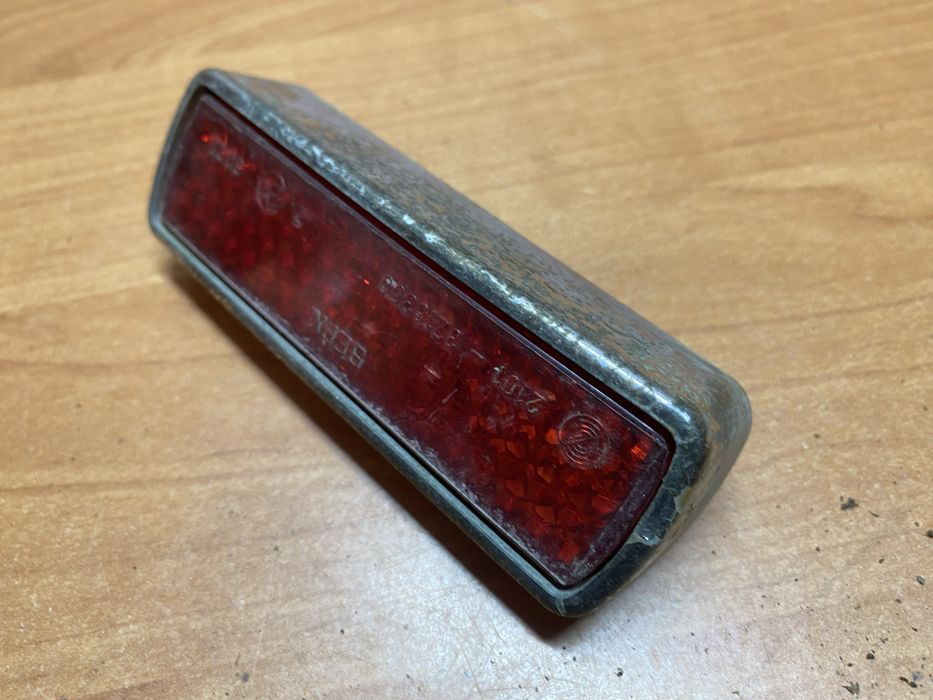 Катафорт. Отражатель для Ваз 2101