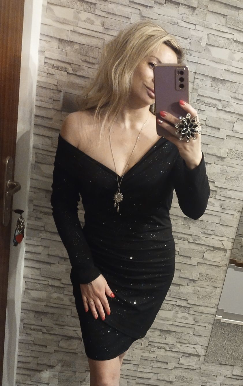 Nowa Elegancka sukienka koktajlowa, imprezowa błyszcząca Czarna S
