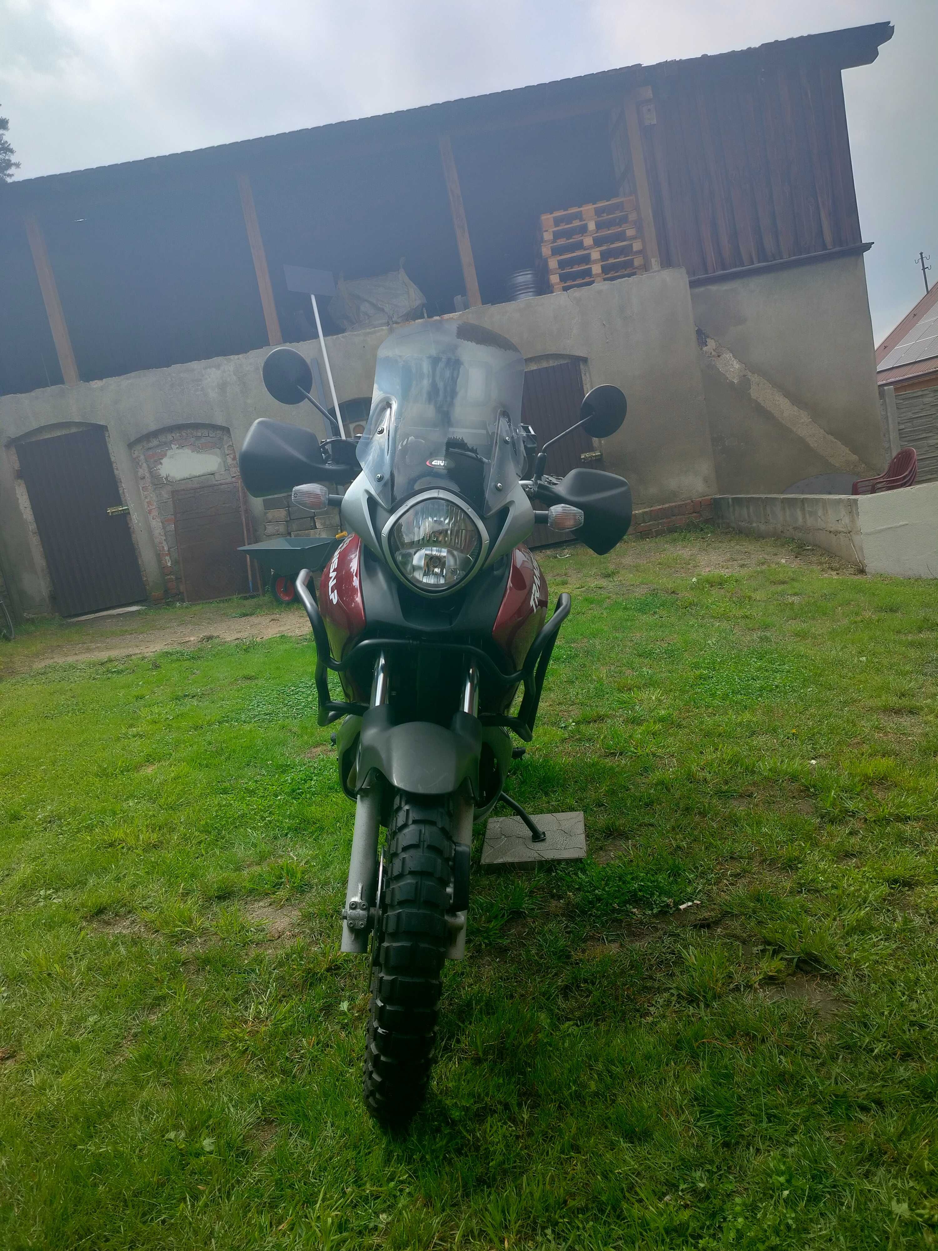 Honda Transalp XL 700V ABS