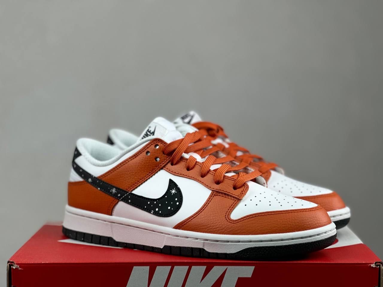 Nike Dunk Low White/Orange
