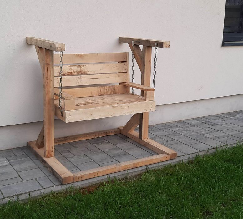 Ławka bujana ( huśtawka)