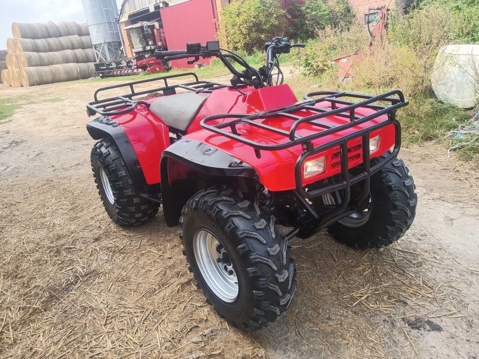 Honda big Red 300 2x4  transport gratis