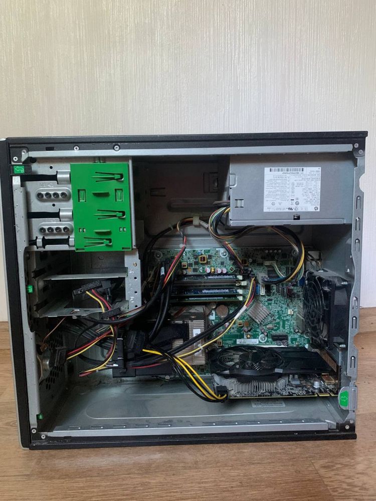 Компьютер для работы и игр i3 2120 12 gb озу gtx 950 2gb ssd 120.