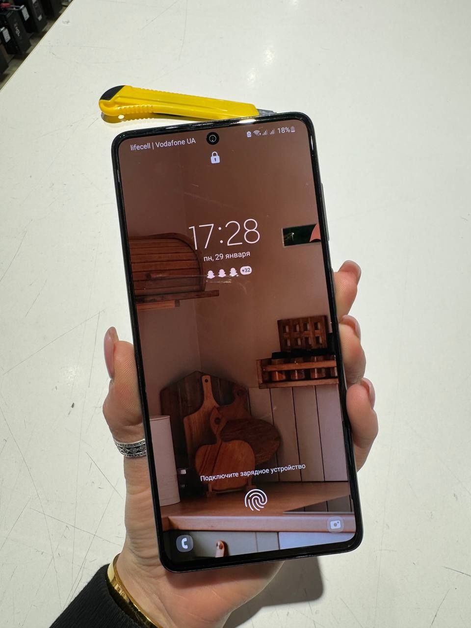 Продам Samsung A71