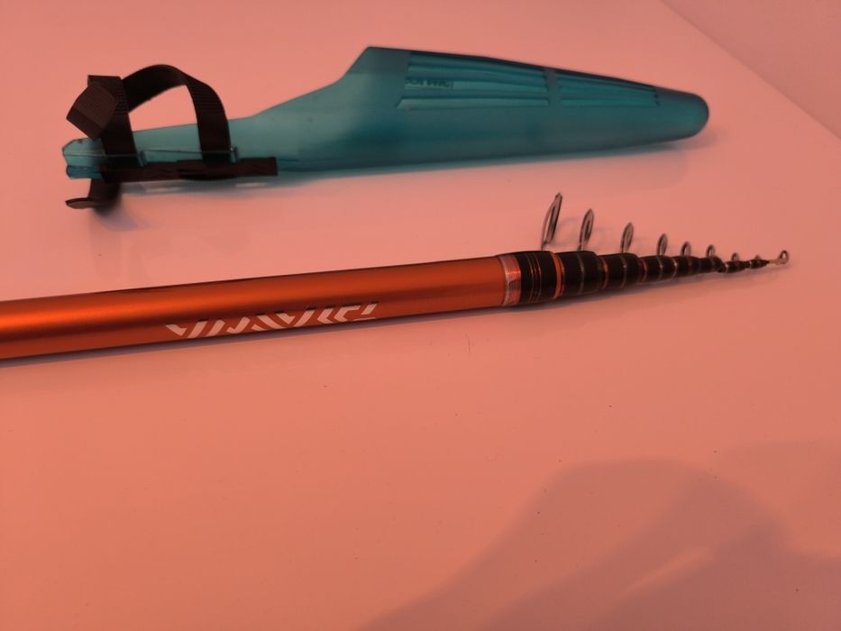 Daiwa Saltist strong float 6m
NOVA pescou UMA VEZ.
Ainda tem o p