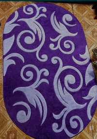 Фіолетовий гарний килим