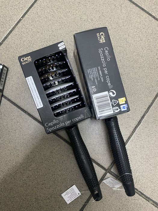 Щітка для волосся професійна