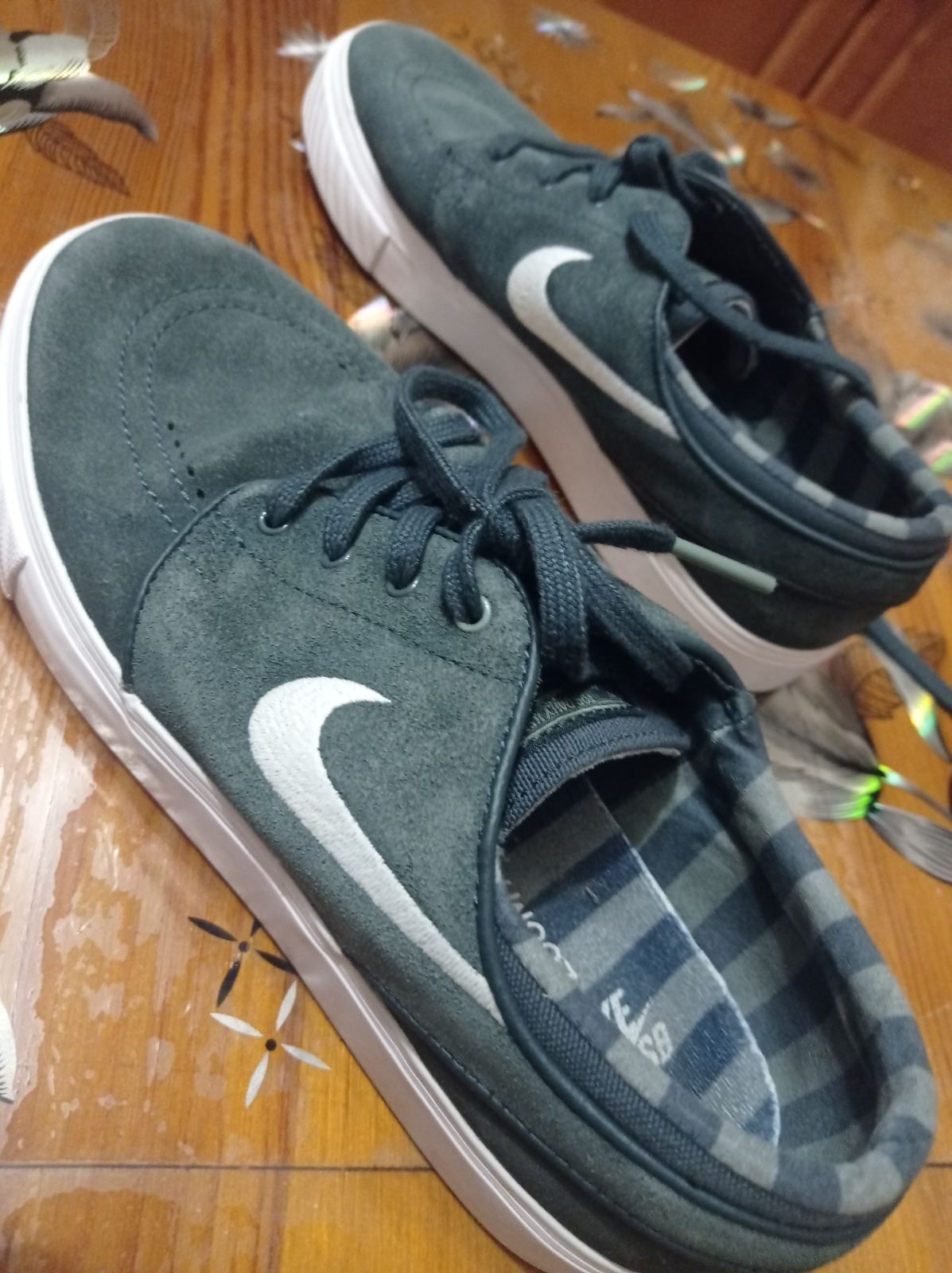 Продам кросівки Nike SB Zoom Stefan