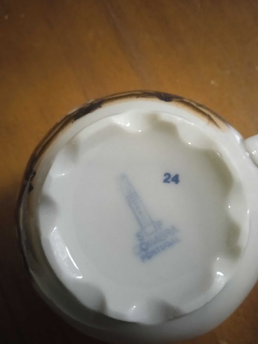 Serviço de chá com motivos orientais