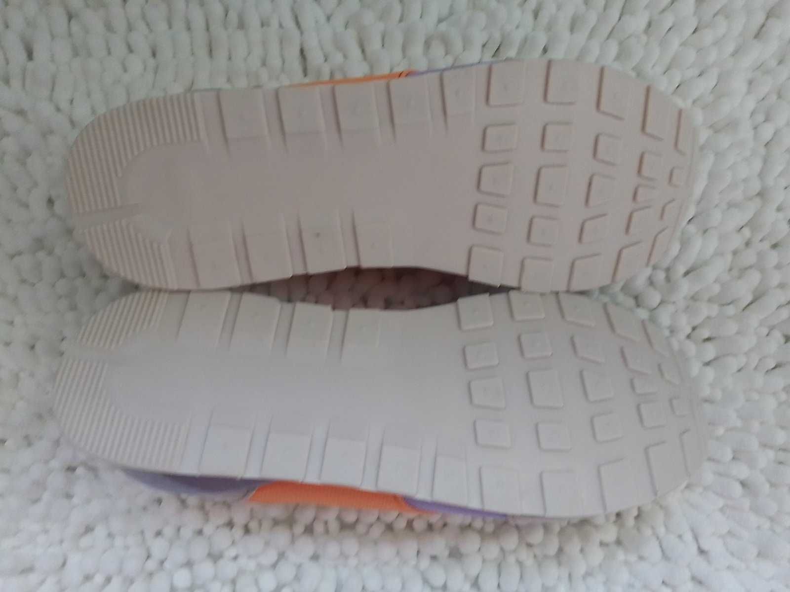 Nowe buty z magazynu, damskie, Idealne na co dzień