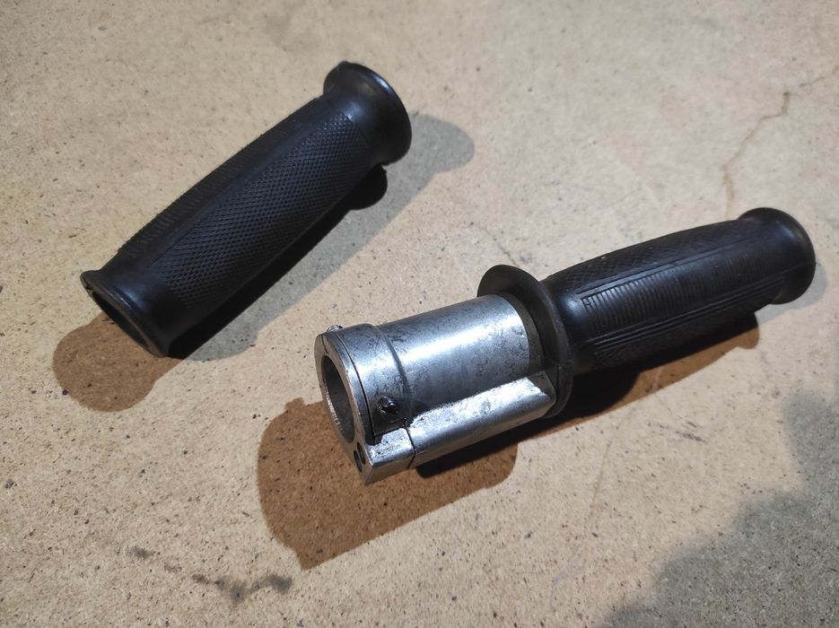 Szpilki mocowania silnika K750 Dniepr Ural M72 nowe śruby nakrętki