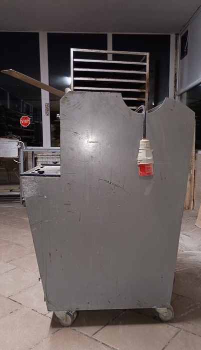 Automatyczna krajalnica do chleba