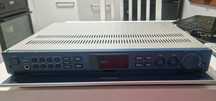 Wzmacniacz/Amplituner Marantz SR1000/N1M ( Oryginalny pilot )