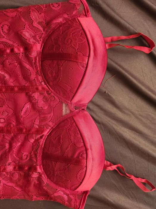 Gorset czerwien siateczka