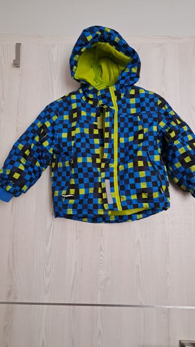 Kurtka zimowa Lekko ocieplana dla chłopca 86